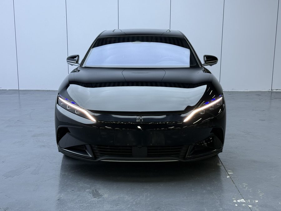 2023款 汉 EV 冠军版 605KM前驱尊贵型 多角度实拍