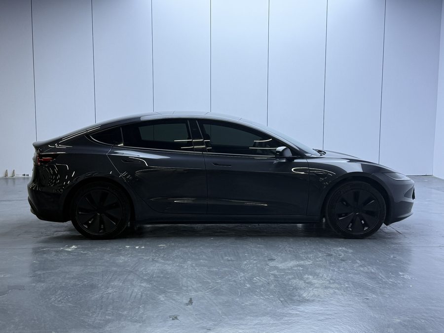 2023款 Model 3 后轮驱动版 多角度实拍
