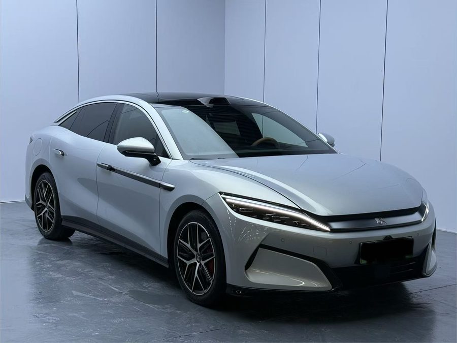 2025款 汉L EV 四驱激光雷达旗舰型 多角度实拍