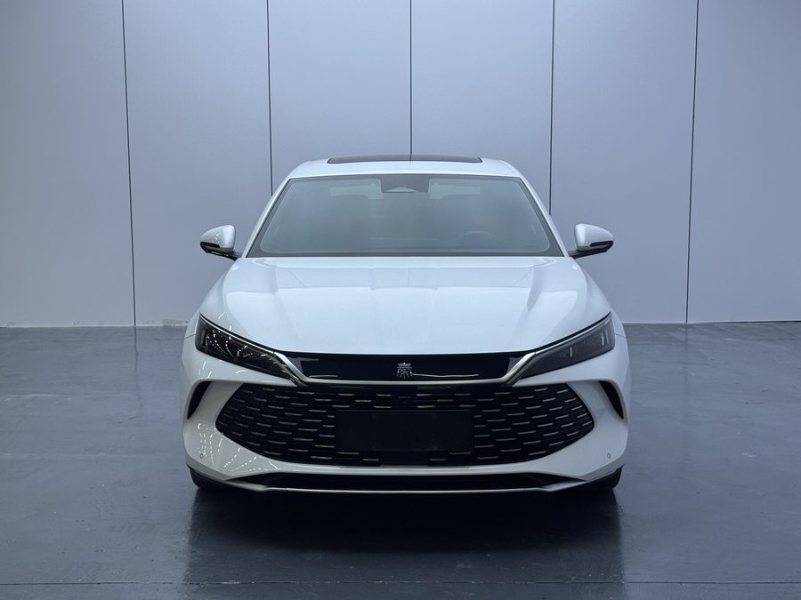 2024款 秦L DM-i 120KM卓越型 多角度实拍