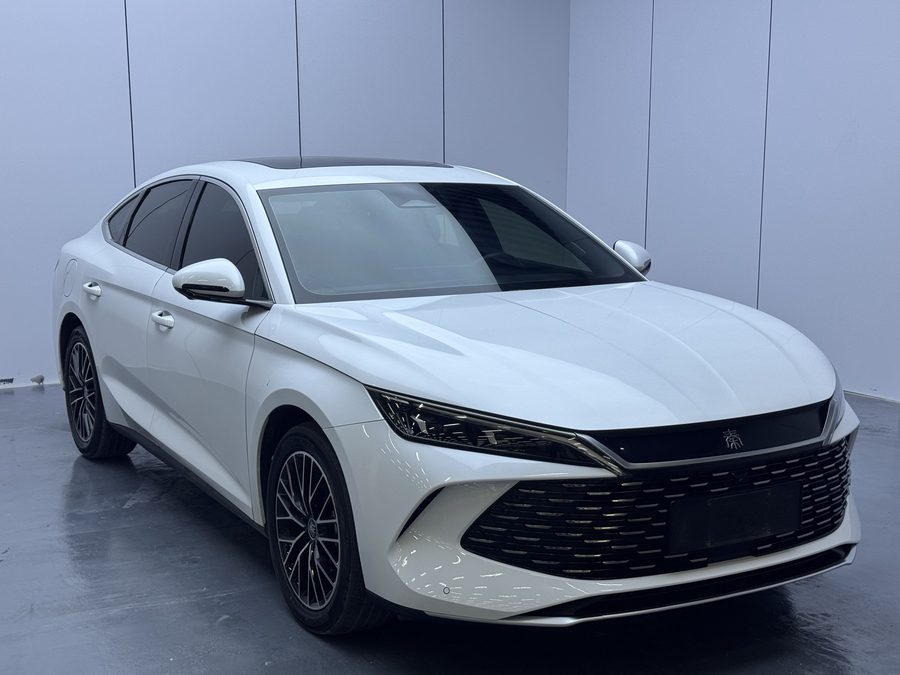 2024款 秦L DM-i 120KM卓越型 多角度实拍