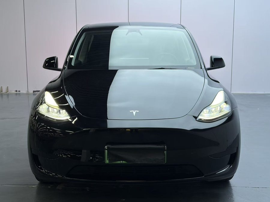 2023款 Model Y 后轮驱动版 多角度实拍