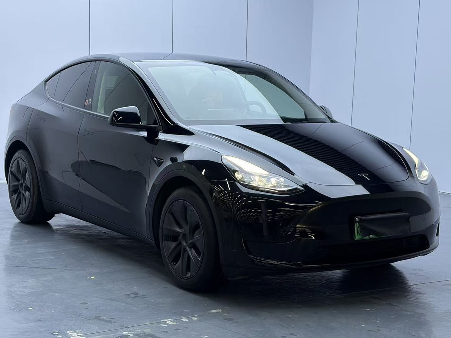 2023款 Model Y 后轮驱动版 多角度实拍