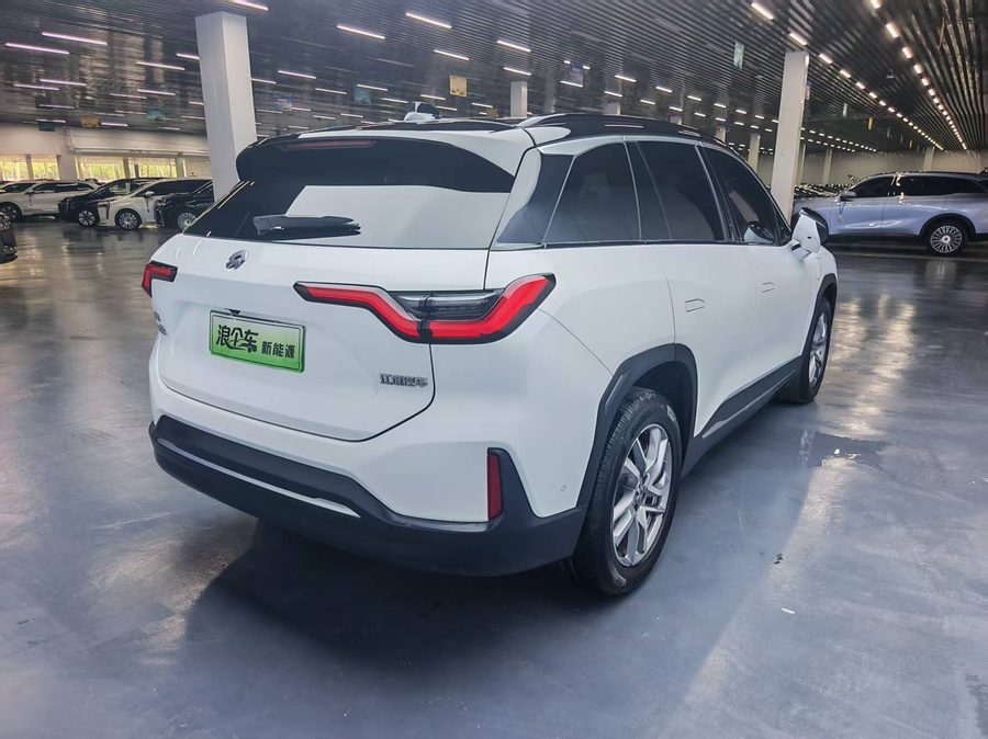 2020款 蔚来ES6 420KM 运动版 多角度实拍