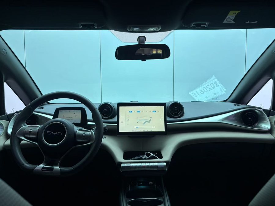 2025款 海豚 420km 活力版 多角度实拍