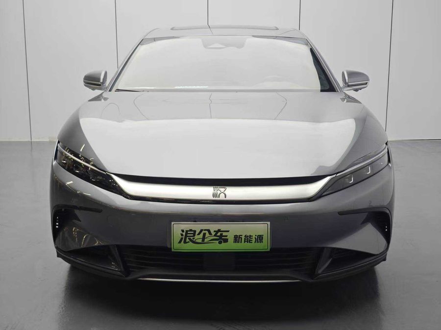 2023款 汉 EV 冠军版 506KM前驱尊贵型 多角度实拍