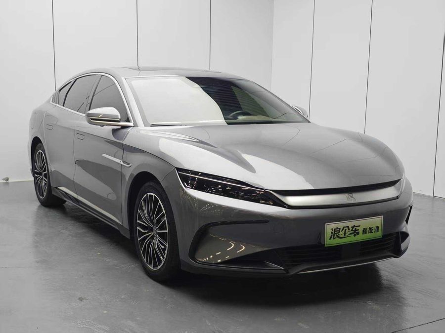 2023款 汉 EV 冠军版 506KM前驱尊贵型 多角度实拍