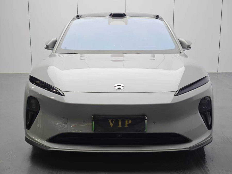 2024款 蔚来ET5T 75 kWh Touring 多角度实拍