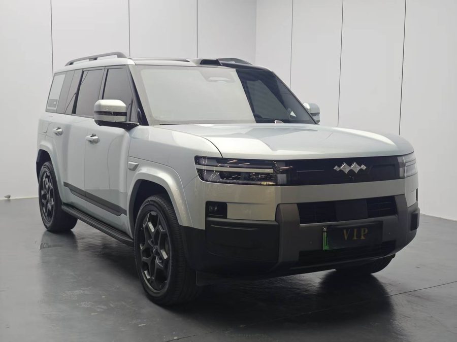 2025款 钛7 190KM四驱Ultra版 多角度实拍