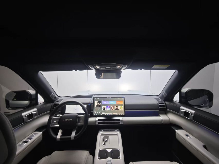 2025款 钛7 190KM四驱Ultra版 多角度实拍