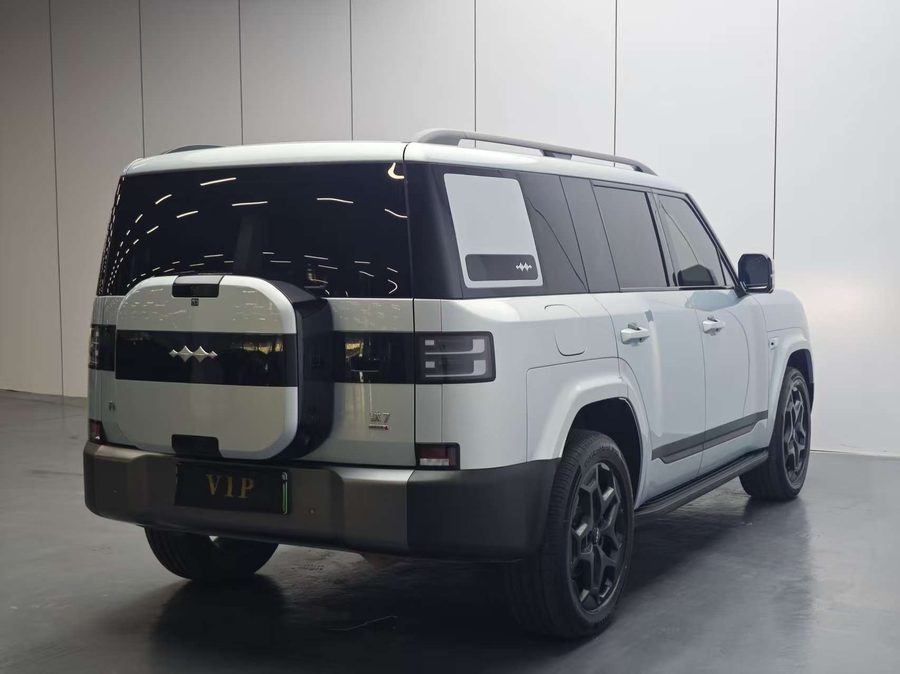 2025款 钛7 190KM四驱Ultra版 多角度实拍
