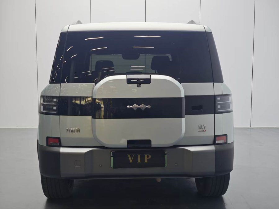 2025款 钛7 190KM四驱Ultra版 多角度实拍