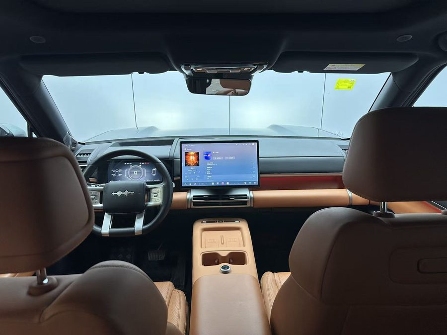 2025款 钛7 190KM四驱Ultra版 多角度实拍