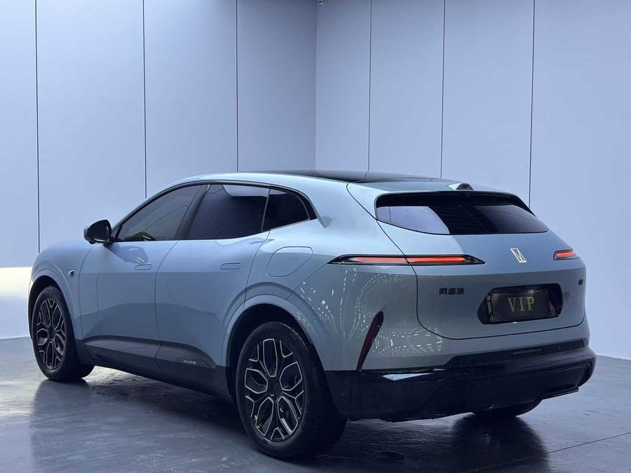 2026款 阿维塔07 Ultra 纯电版四驱 多角度实拍