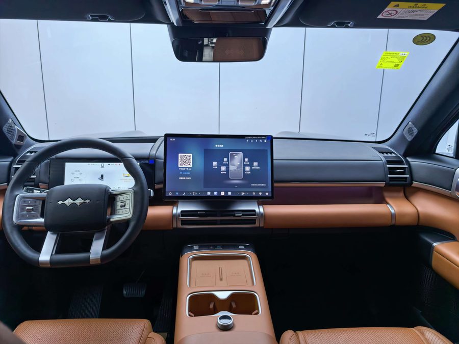 2025款 钛7 190KM四驱Ultra版 多角度实拍