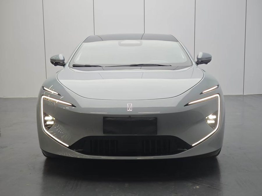 2025款 阿维塔12 Max纯电版 多角度实拍