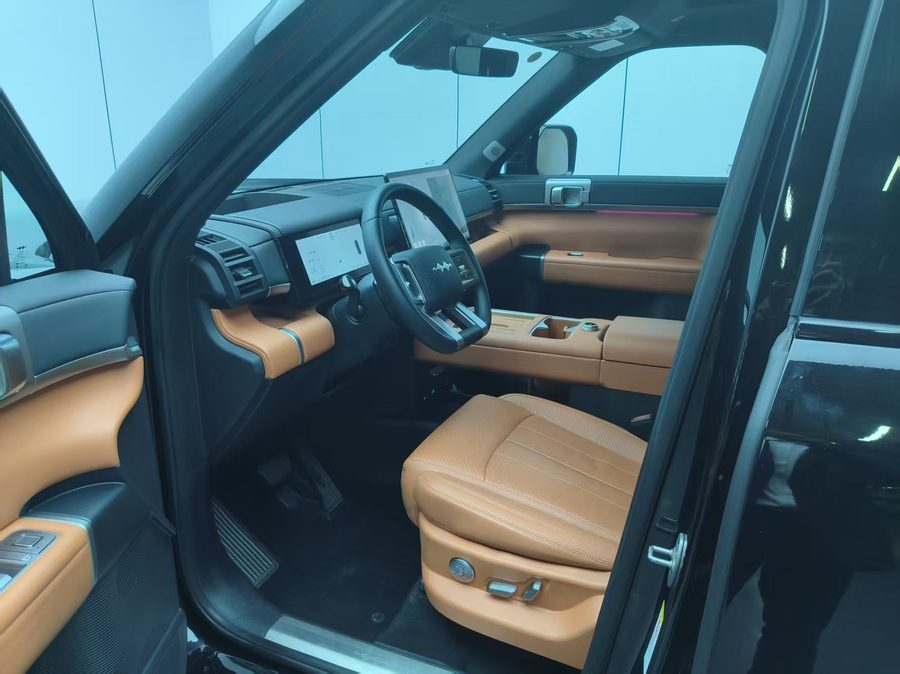 2025款 钛7 190KM四驱Ultra版 多角度实拍