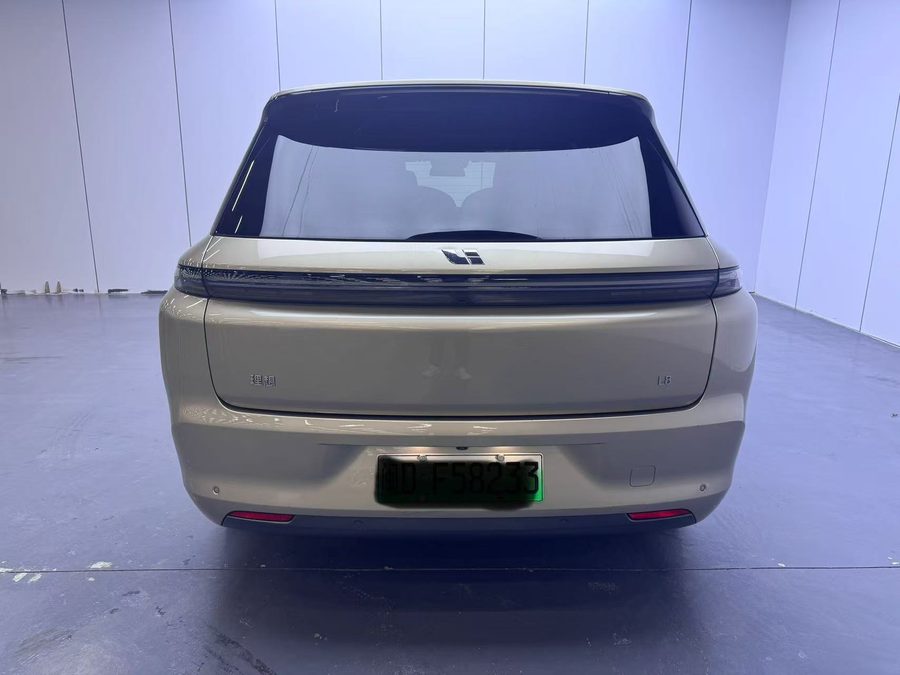 2023款 理想L8 Pro 多角度实拍