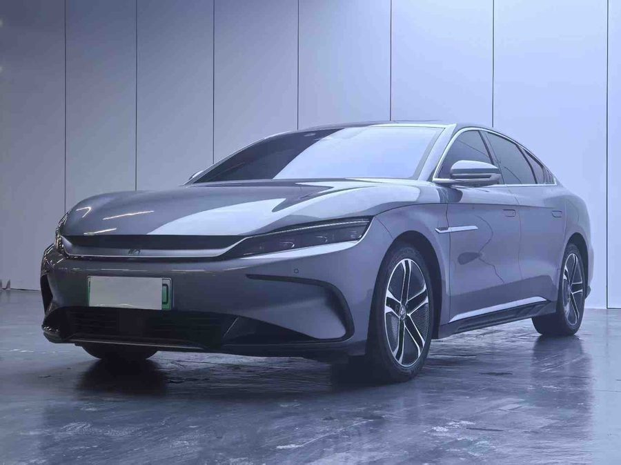 比亚迪 2023款 汉 EV 冠军版 605KM前驱尊贵型