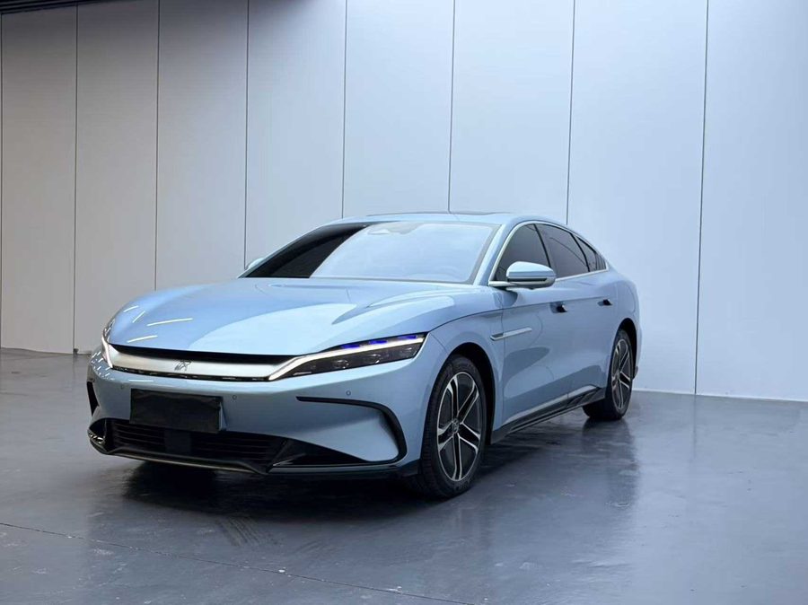 比亚迪 2023款 汉 EV 冠军版 605KM前驱尊贵型