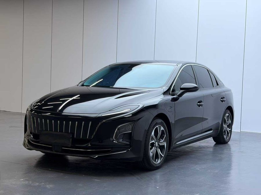 红旗 2022款 红旗E-QM5 431km 充电乐享版