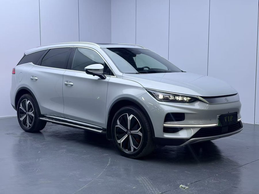 2024款 唐新能源 EV 荣耀版 600KM 尊享型 多角度实拍