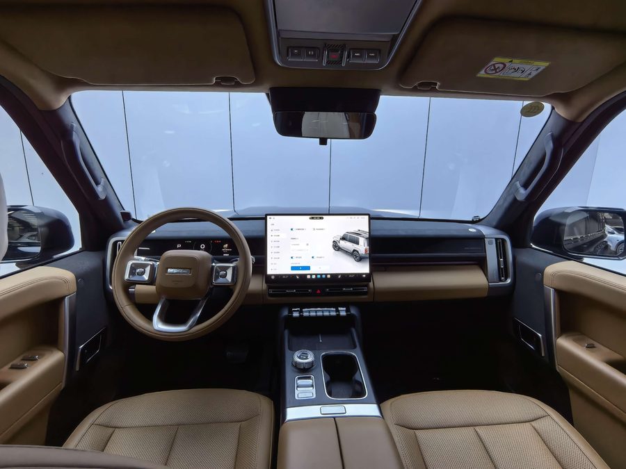2026款 iCAR V27 200KM四驱猎鹰500 多角度实拍