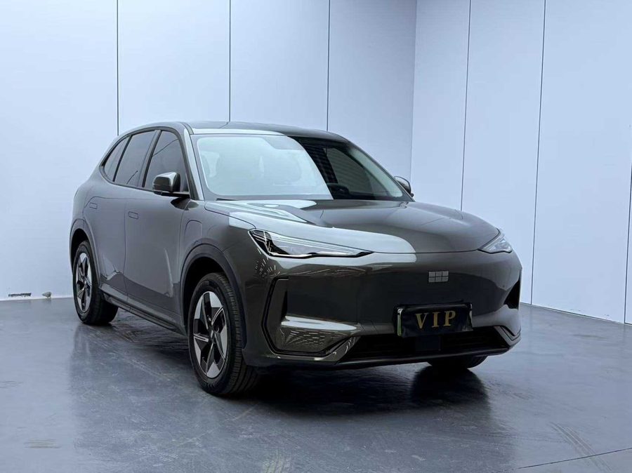 2024款 银河E5 440km 启航版 多角度实拍