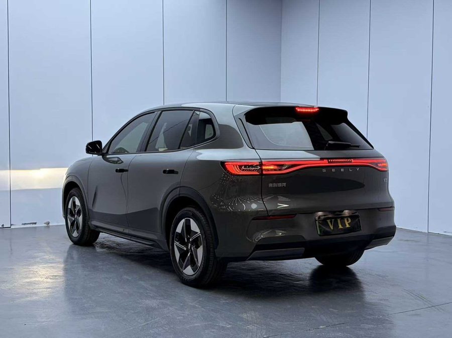 2024款 银河E5 440km 启航版 多角度实拍