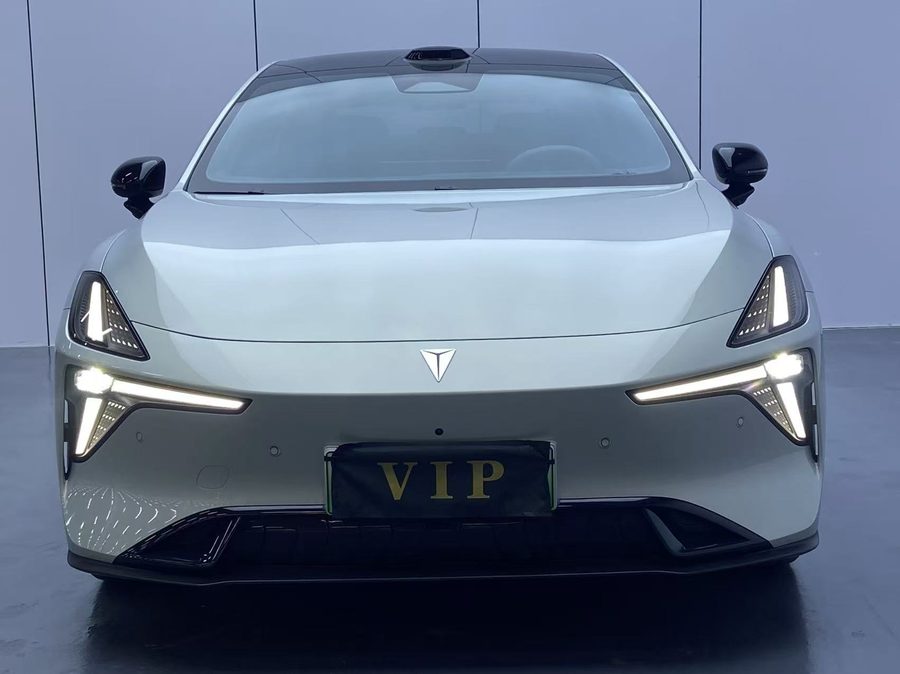 2026款 深蓝L06 560Ultra+激光版 多角度实拍