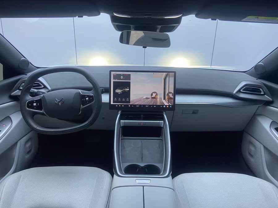 2025款 极狐S5 560PRO 185kW 多角度实拍