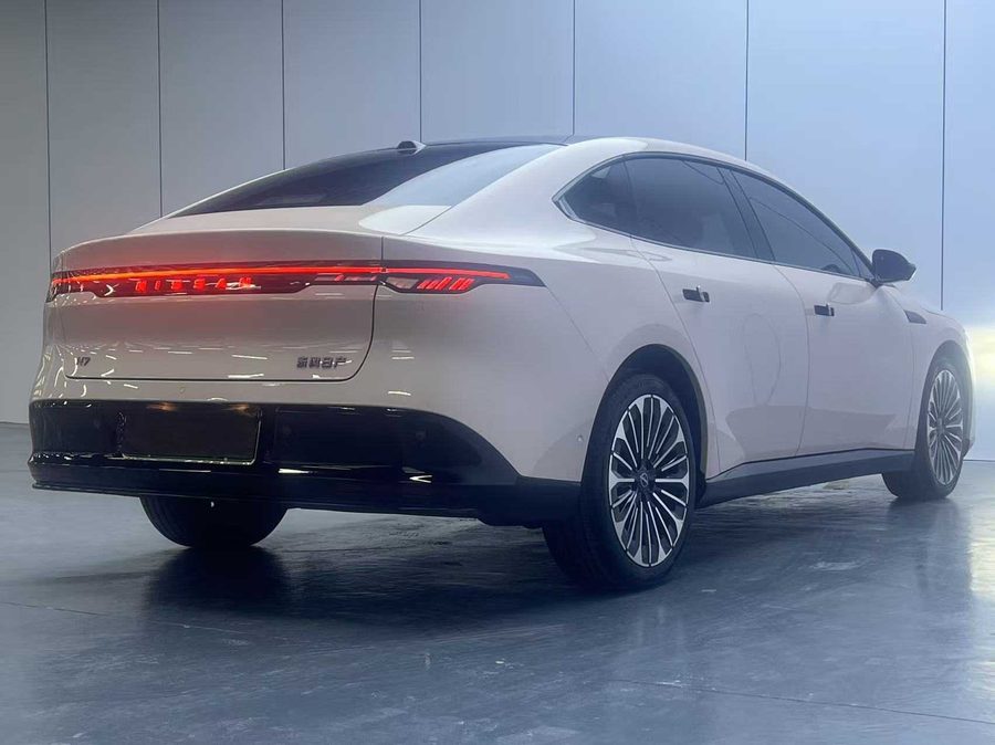 2025款 日产N7 510 MAX 多角度实拍