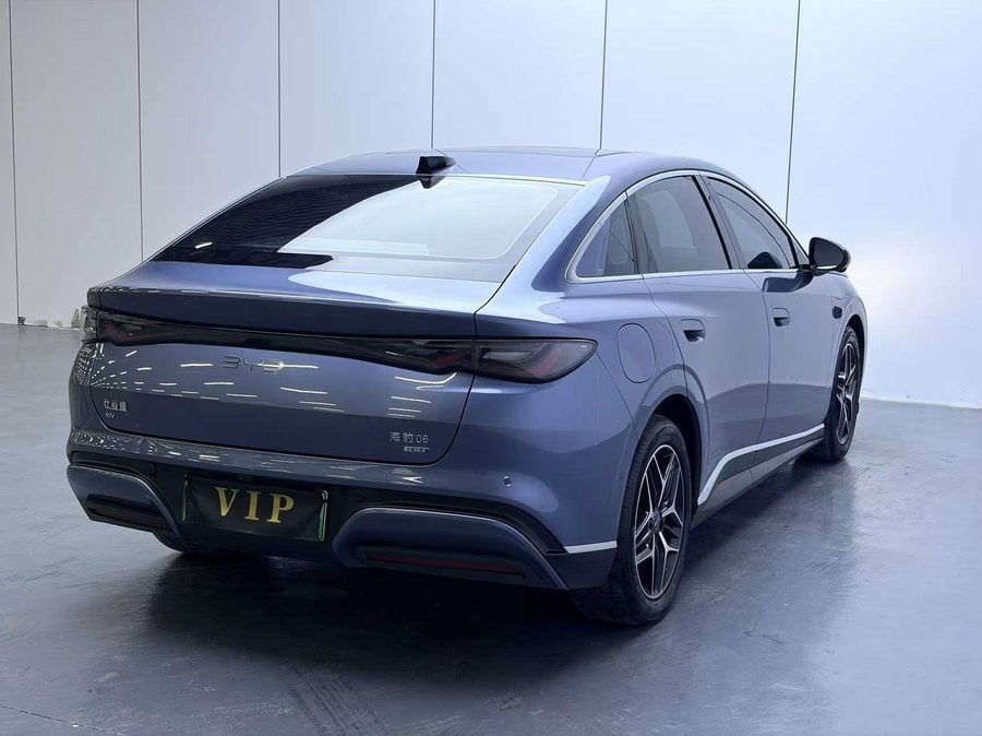 2025款 海豹06 EV 545KM旗舰型 多角度实拍