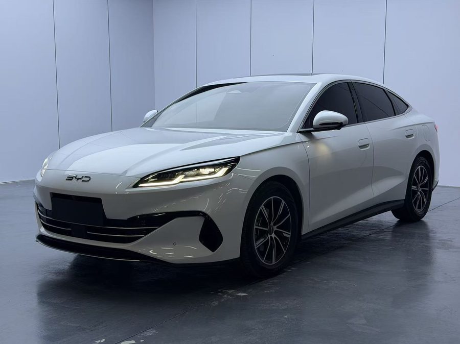 比亚迪 2024款 海豹06 DM-i 120KM尊享型