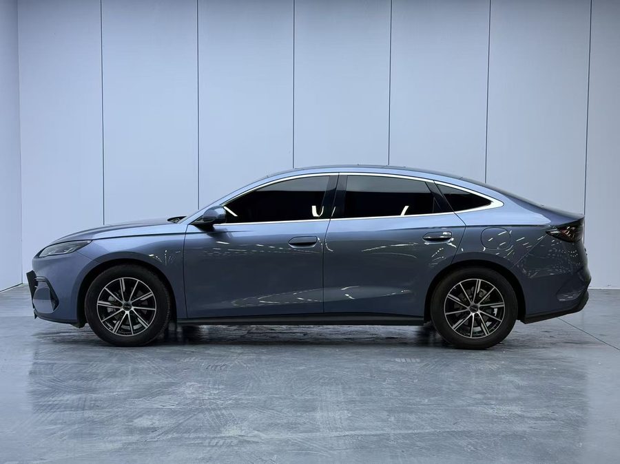 2024款 海豹06 DM-i 120KM尊享型 多角度实拍