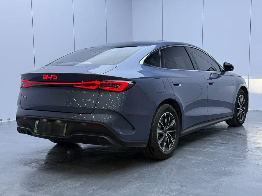 2024款 海豹06 DM-i 120KM尊享型 多角度实拍